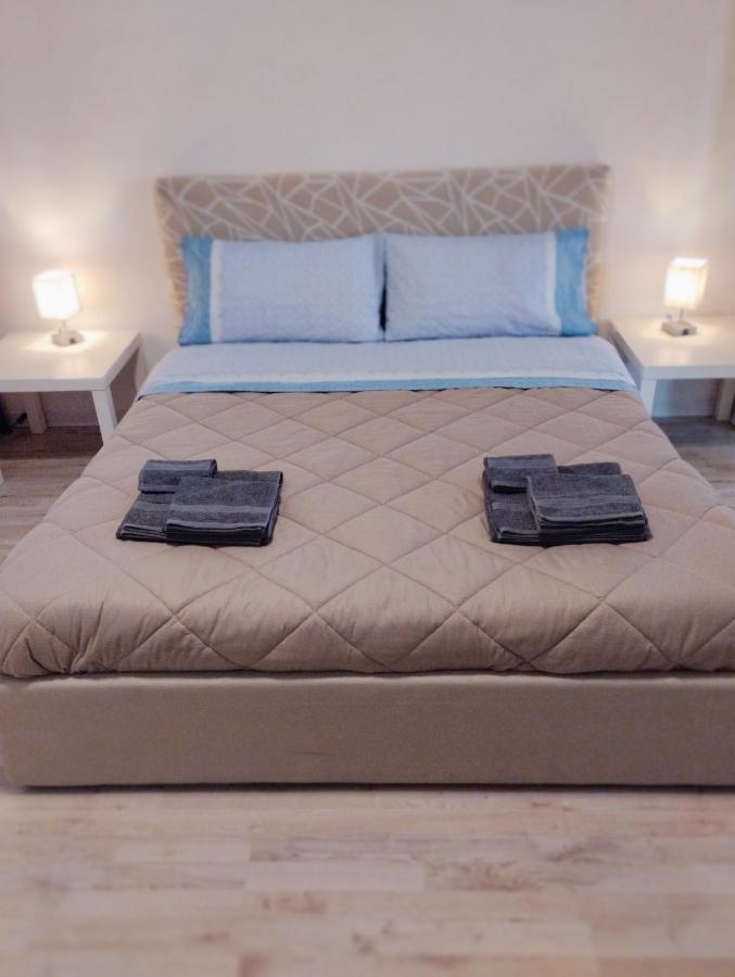 Erre Apartment เมสซีนา ภายนอก รูปภาพ